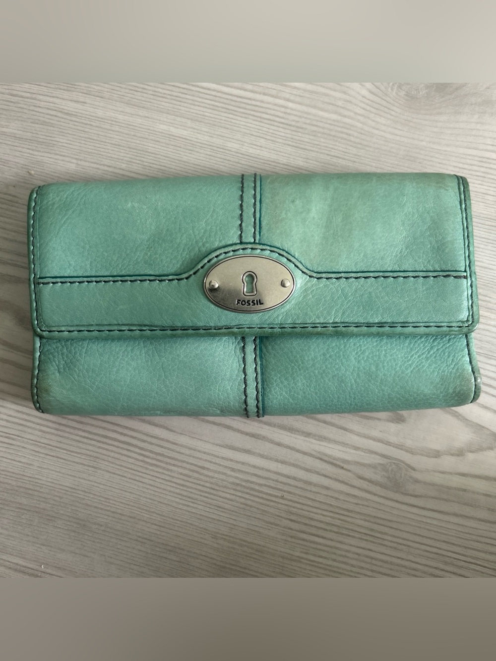 Fossil Mint Green Maddox Trifold Leather Wallet